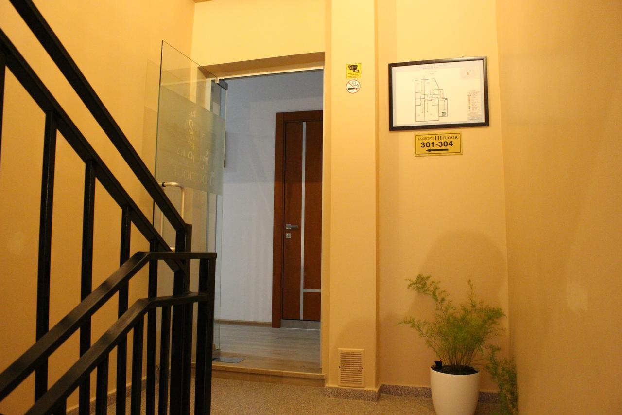 Boutique Hotel 32 Batumi Exterior foto