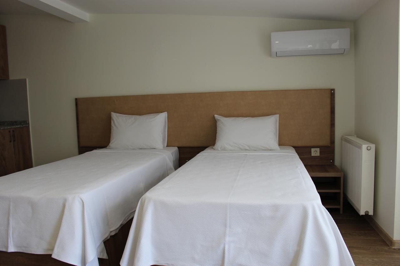 Boutique Hotel 32 Batumi Exterior foto